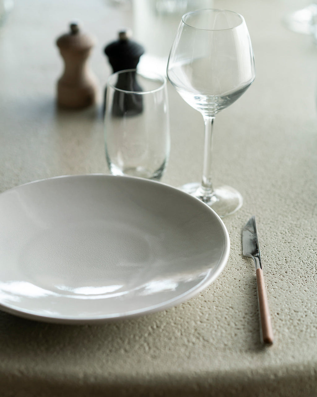 Elements dining table 2